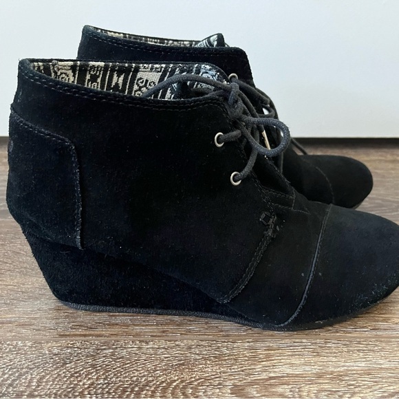 TOMS Boots Womens Wedge Pump Ankle Boots - Picture 2 of 9
